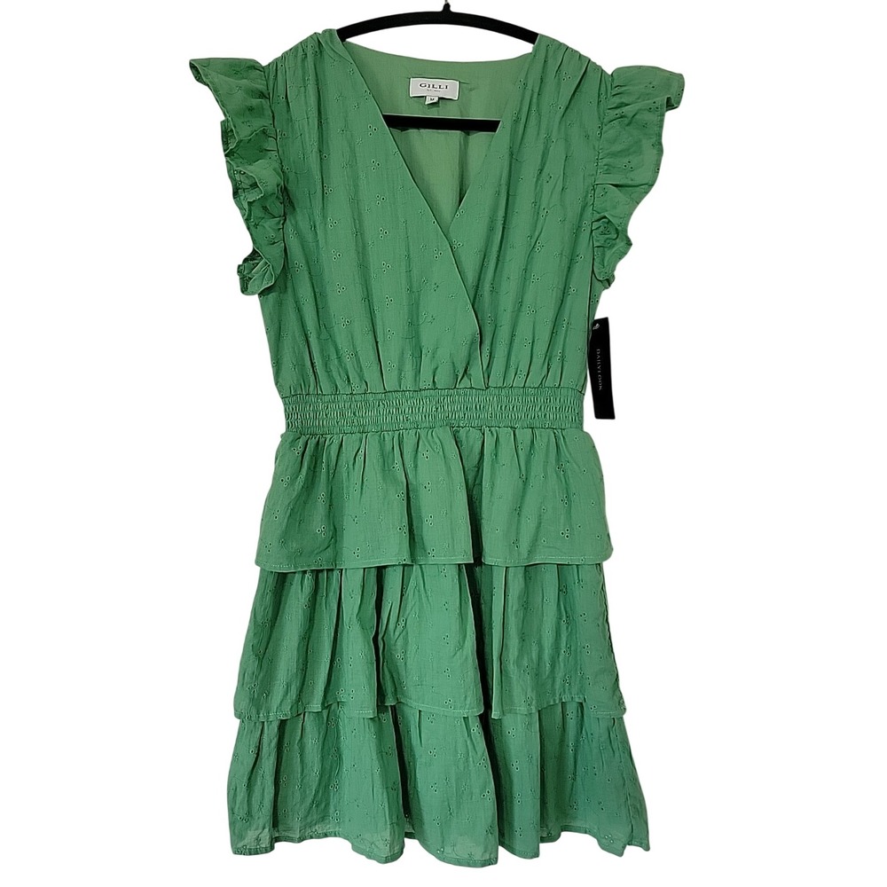 GILLI‎ Womens Ruffle Smocked Dress Short Green Eyelet Sleeveless Size Medium NWT